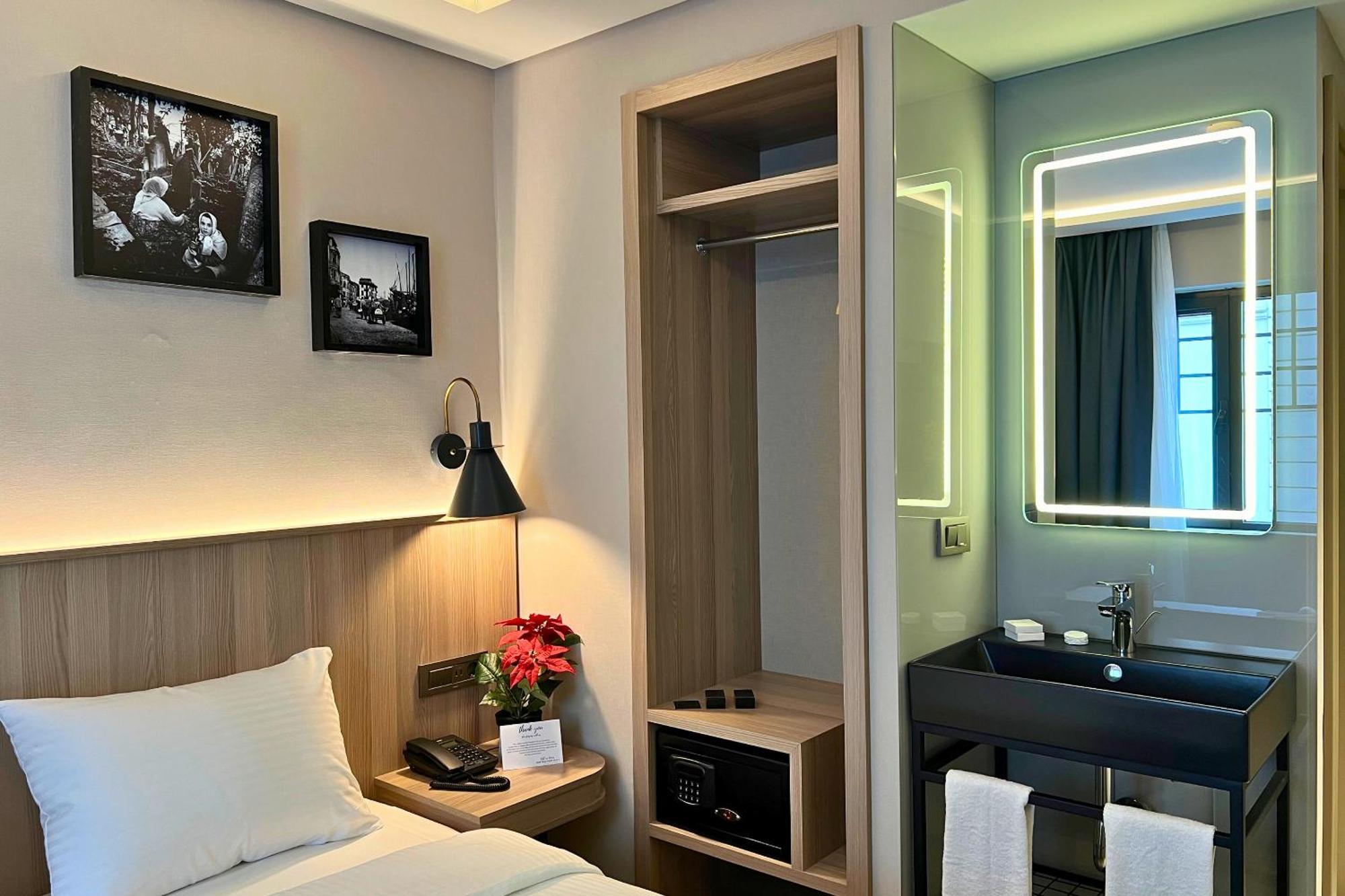Woxx Hotel Provincia di Provincia di Istanbul Esterno foto